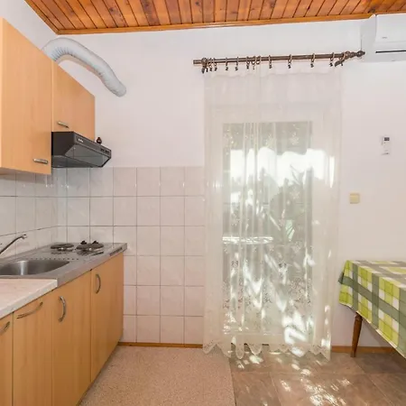Apartments Mirko Lokva Rogoznica Buitenkant foto
