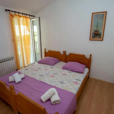 Apartments Mirko Lokva Rogoznica Buitenkant foto