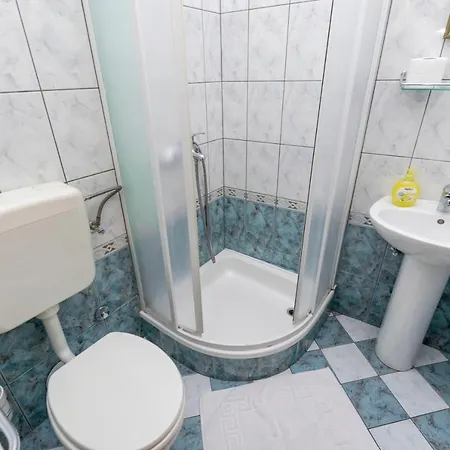 Apartments Mirko Lokva Rogoznica Buitenkant foto