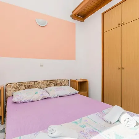 Apartments Mirko Lokva Rogoznica Buitenkant foto