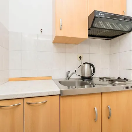 Apartments Mirko Lokva Rogoznica Buitenkant foto