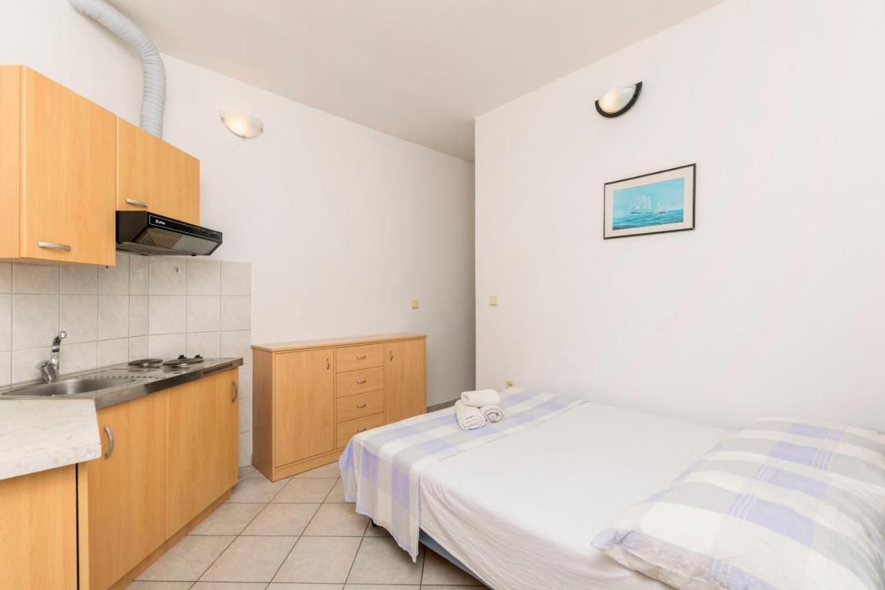 Mirko Apartment
